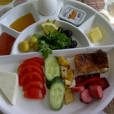 Gæstehus Foca Palas Pension Foça