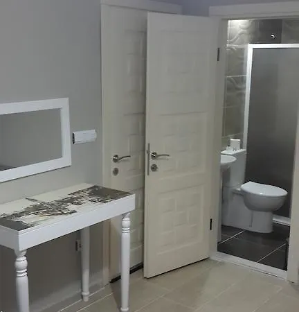 Foca Palas Pension ゲストハウス *