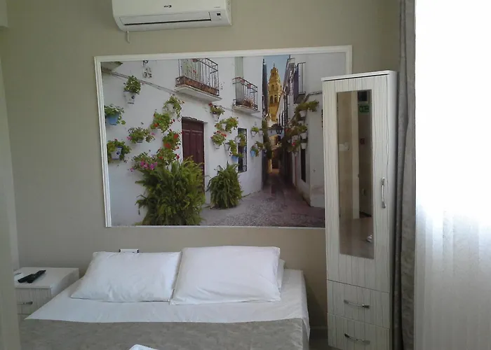 Foca Palas Pension * Foca